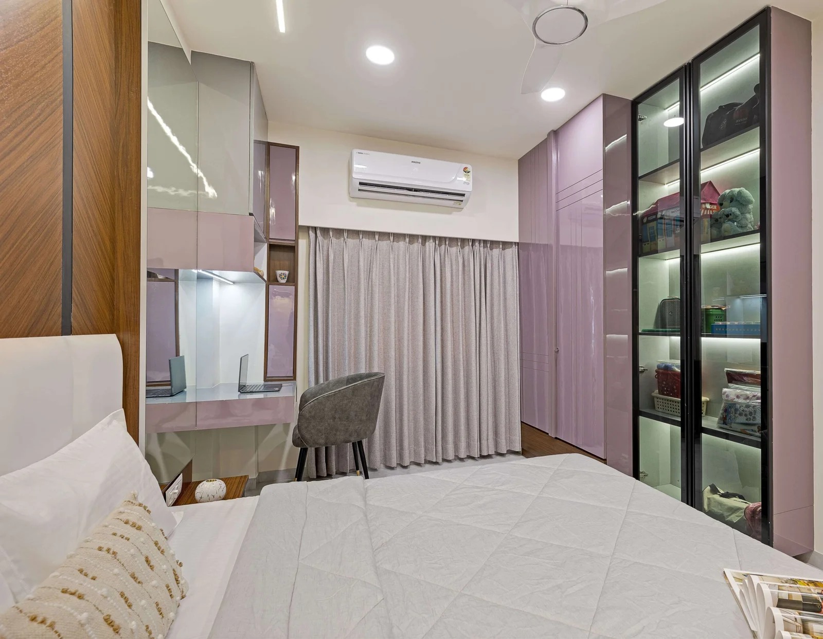 Lavender Storage Suite